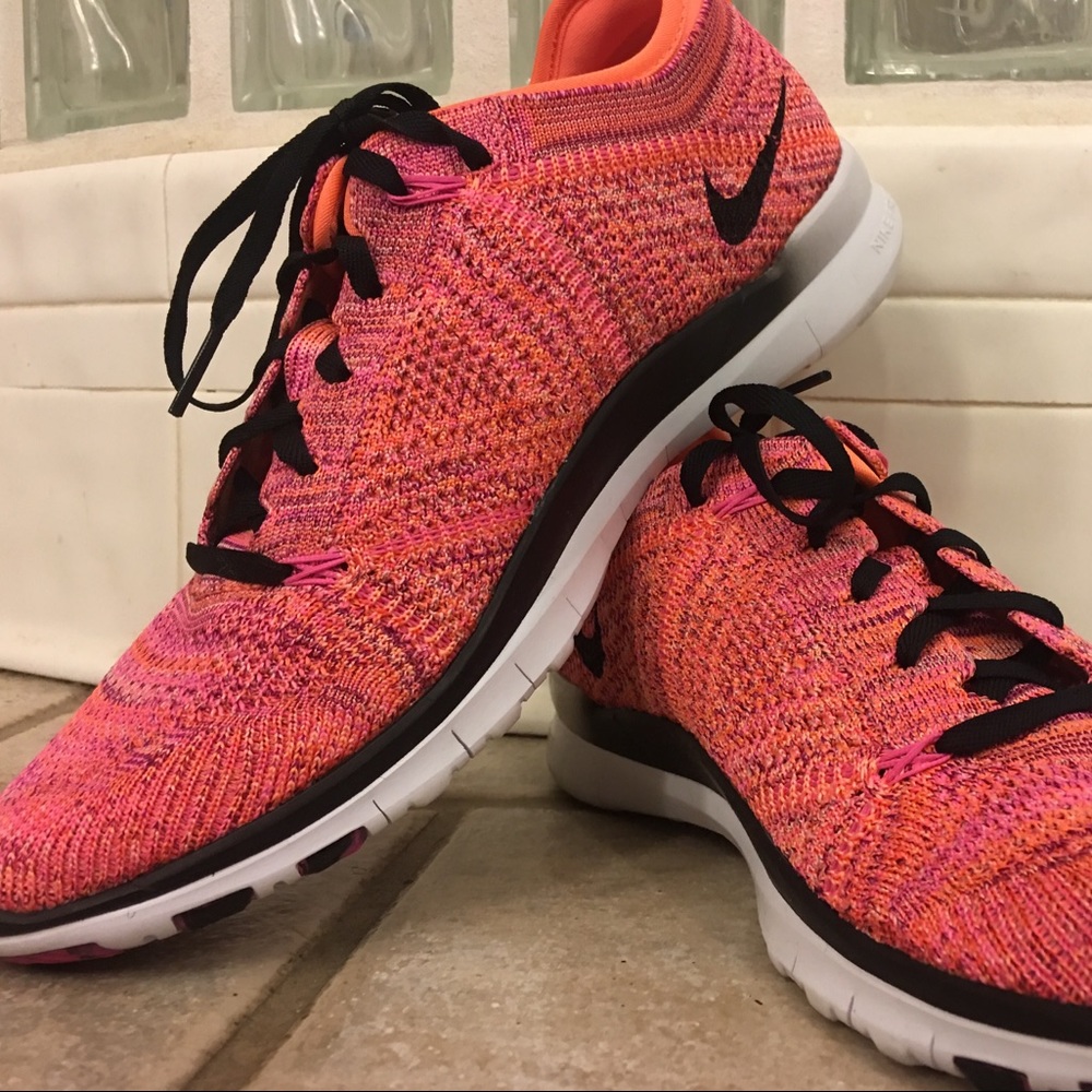 Nike Free TR Flyknit
